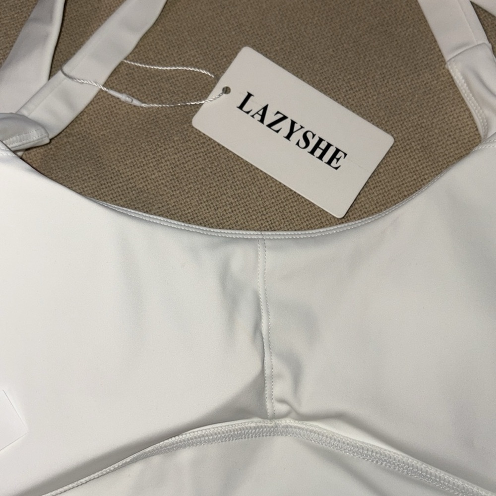 LAZYSHE Longline bikini- sports bra style -contour NWT - Picture 7 of 8